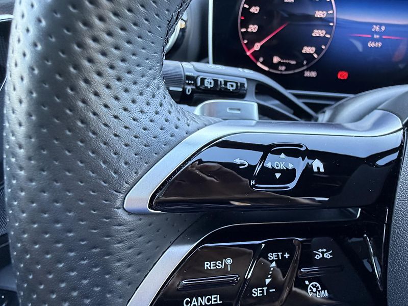 Mercedes-Benz Třídy C (2025) 300T 4Matic AMG Distronic 360° - fotka 25 z 41