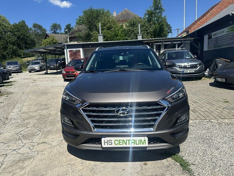 Hyundai Tucson 1.6  130kW - fotka 10 z 30
