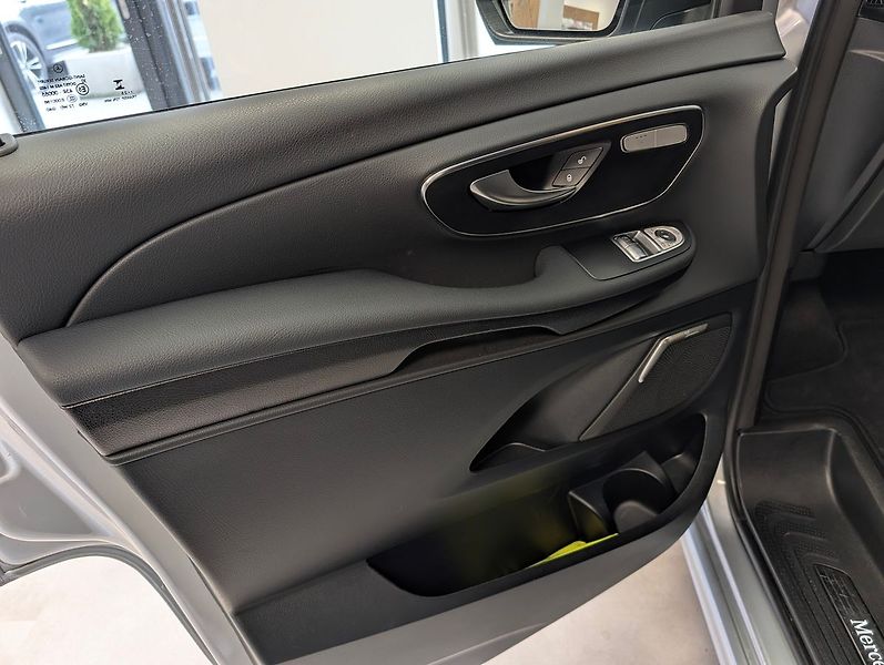 Mercedes-Benz Třídy V 4M STYLE PLUS BURM AIRMATIC - fotka 10 z 39