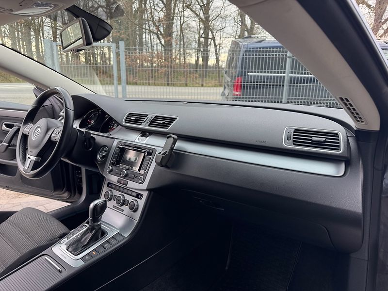 Volkswagen CC (2015) 2.0 TDi 4x4,DSG - fotka 19 z 36