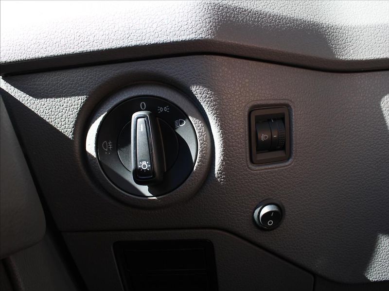 Volkswagen Crafter 2,0 TDi 35 DR 5L.Zár. 166tkm. - fotka 14 z 20