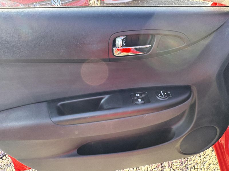 Hyundai i20 1.2i, 76 tis km,2.Majitel,ČR - fotka 14 z 18