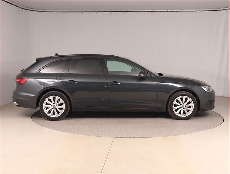Audi A4 (2020) 35 TDI, Automat, Kůže, Navi - fotka 6 z 17