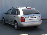 Škoda Fabia (2002) 1.4i, ČR, park.asist - náhled 6