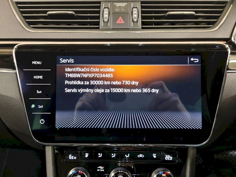 Škoda Superb (2023) iV 1.4 TSI 160 kW DSG L&K - fotka 11 z 31