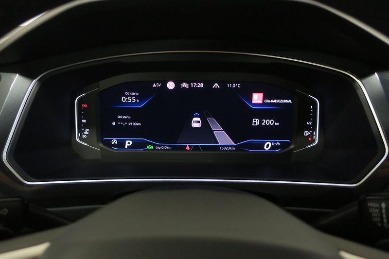 Volkswagen Tiguan (2022) R-line 2,0TDI 147 KW 4M DSG - fotka 20 z 49