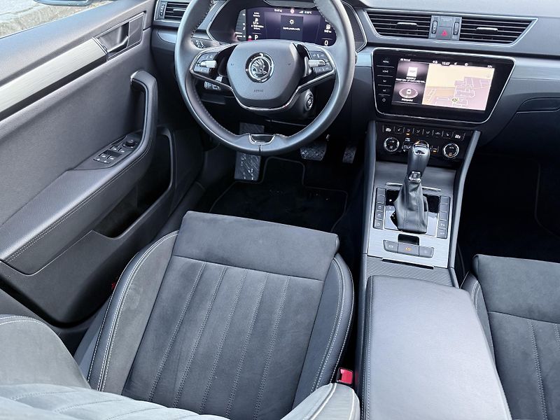 Škoda Superb (2023) 2,0tdi 147kw 4x4 DSG StylePLUS - fotka 32 z 55
