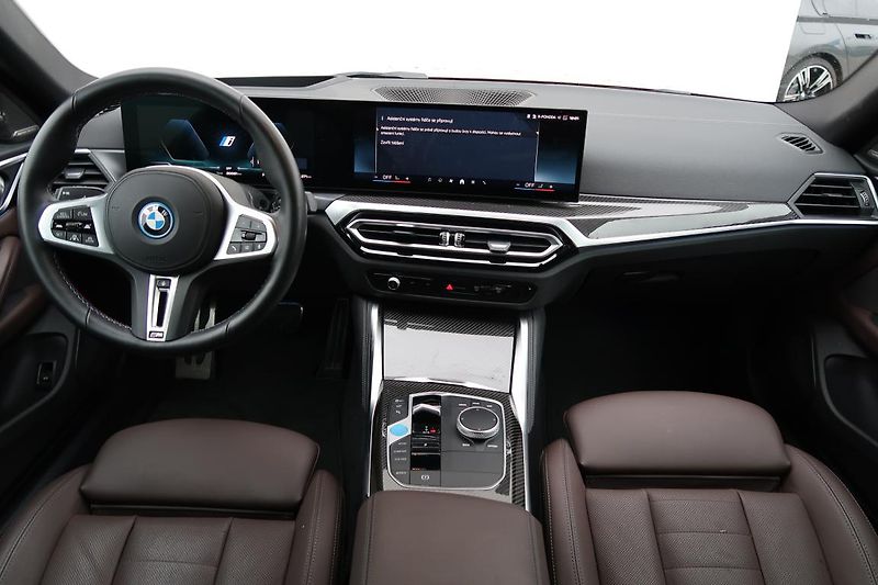 BMW i4 M50 xDrive - fotka 4 z 15