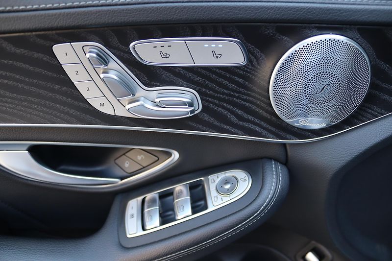 Mercedes-Benz Třídy C C 250 BLUETEC KOMBI AMG 150kW - fotka 20 z 49