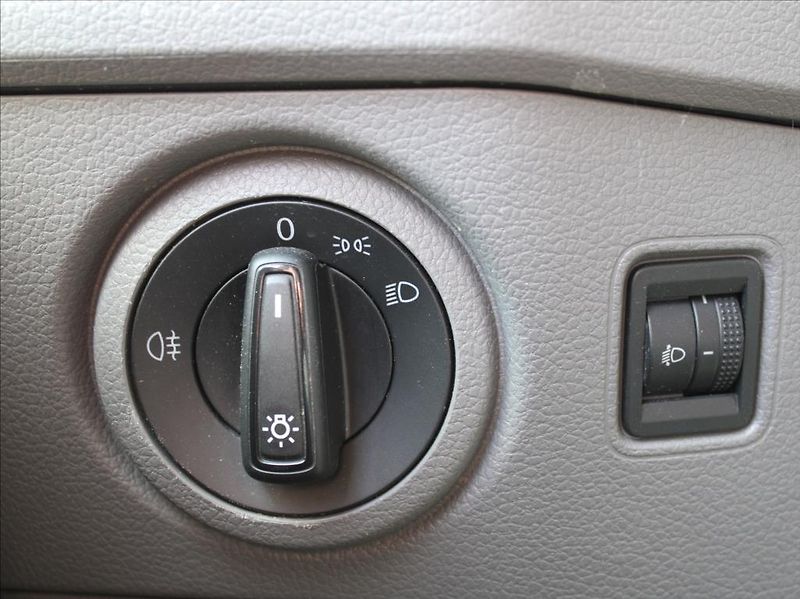 Volkswagen Crafter 2,0 TDi XDR Tažné Zár. 94tkm. - fotka 12 z 21