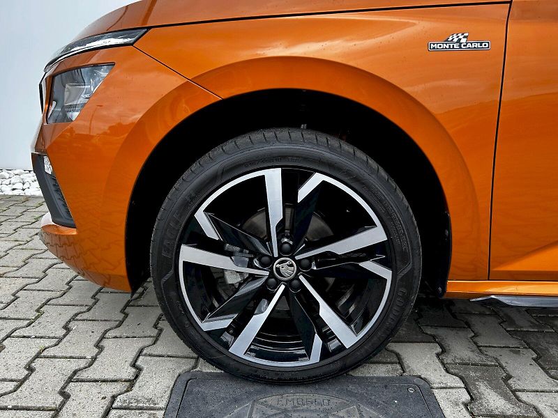 Škoda Kamiq (2024) 1.0 TSI 85kW DSG Monte Carlo - fotka 33 z 35