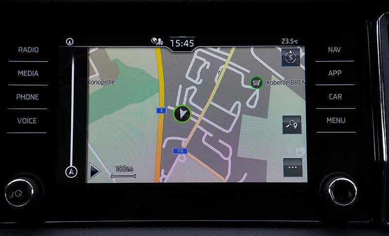Škoda Kodiaq 2.0 TDI DSG 4x4/147 Kw/ČR - fotka 43 z 45