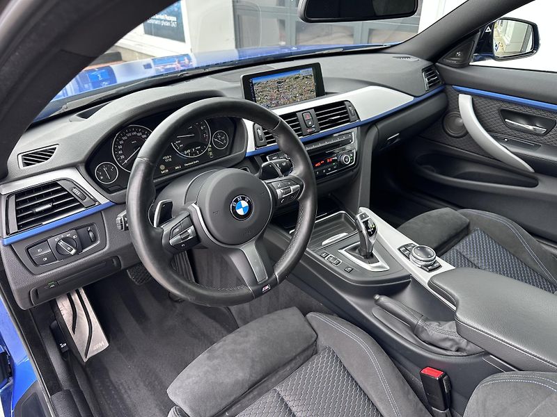 BMW Řada 4 435i xDrive M-Sport - fotka 13 z 24