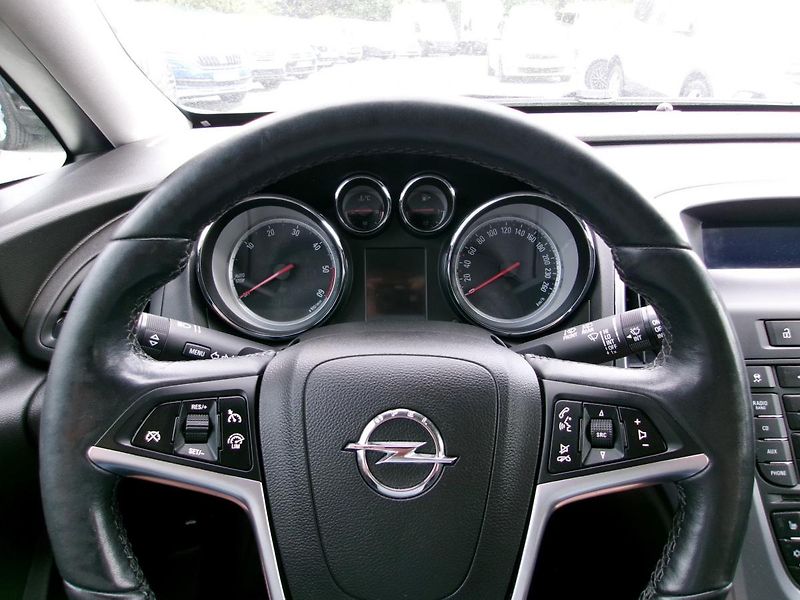 Opel Astra ST 1.6 CDTi ECOTEC 81kW *ČR - fotka 10 z 46