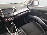 Citroën C-Crosser (2007) 2.2 HDI, 4X4, 7 míst - náhled 8