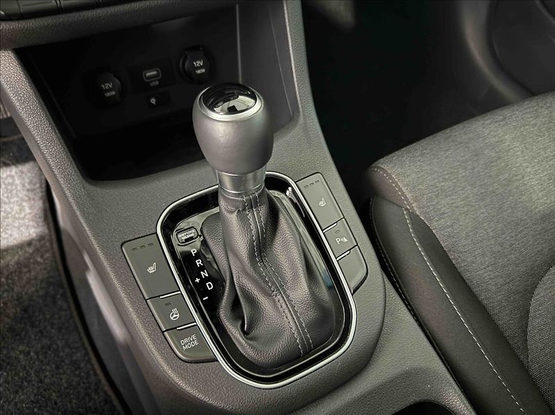 Hyundai i30 1,0 T-GDI SMART AT - fotka 17 z 19