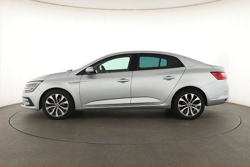Renault Mégane (2024) Techno 1.3 TCe, ČR,1.maj - fotka 3 z 14
