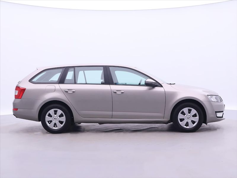 Škoda Octavia 1,6 TDI Ambition Klima Tempoma - fotka 8 z 28