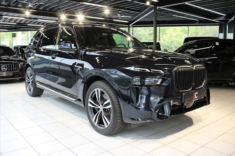 BMW X7 xDrive40d M Sport Pro ExeDrPro - fotografie inzerátu