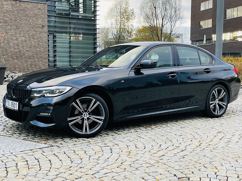 BMW Řada 3 320d XDRIVE M-PAKET VÝHŘEV - fotka 3 z 59