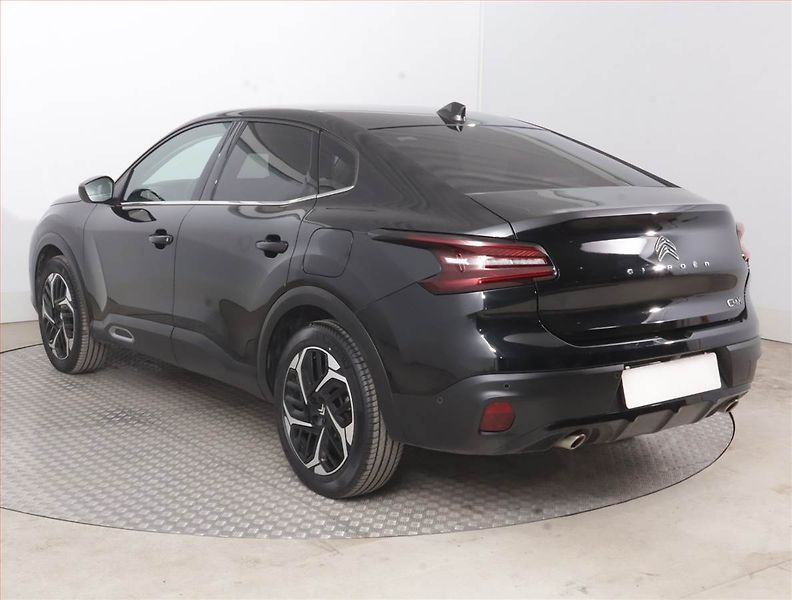 Citroën C4 X (2023) 1.2 PureTech, Automat - fotka 4 z 17