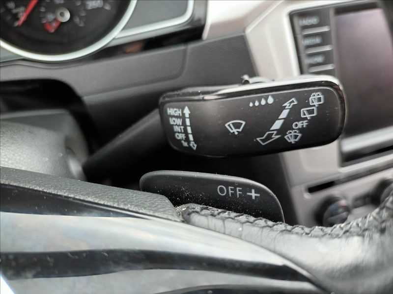 Volkswagen Passat 2,0 TDI,110KW,RADAR,LED, - fotka 29 z 47