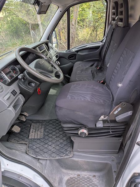 Iveco Daily (2011) - fotka 12 z 13
