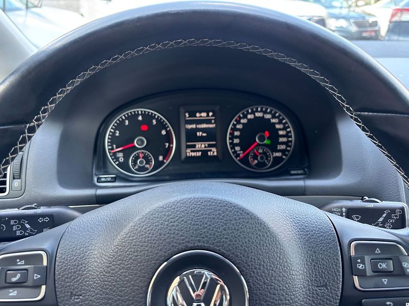 Volkswagen Touran 1.4TSI-103KW.DSG.7MÍST.ZÁRUKA - fotka 30 z 51