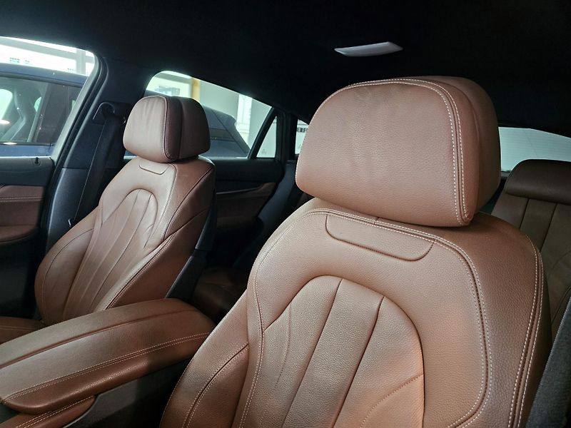 BMW X6 3.0 xDrive30d CZ, DPH - fotka 9 z 29