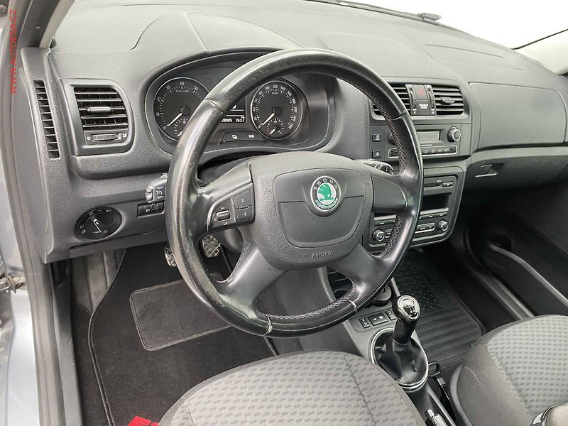 Škoda Roomster (2011) 1.2 TSi, Style, TZ, +kola - fotka 12 z 18