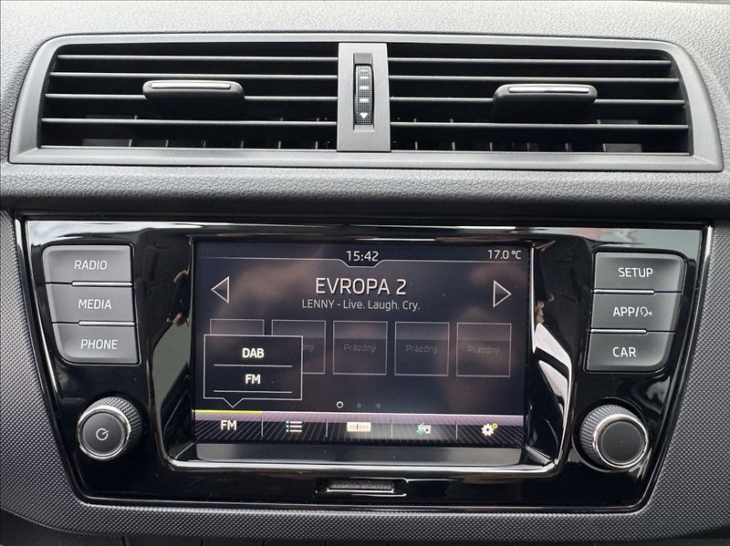 Škoda Fabia 1,0 TSI DPH 1.maj. původ ČR - fotka 35 z 50