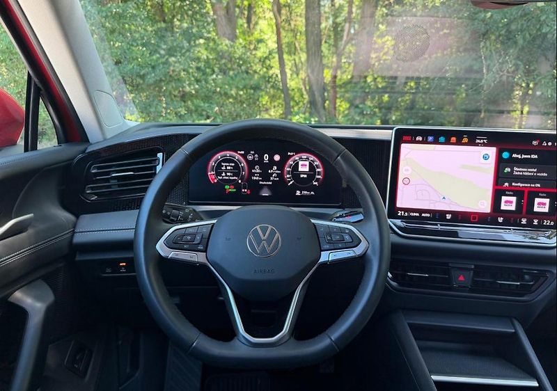 Volkswagen Tiguan (2025) 1.5 TSI / 110 kW, Webasto - fotka 7 z 27