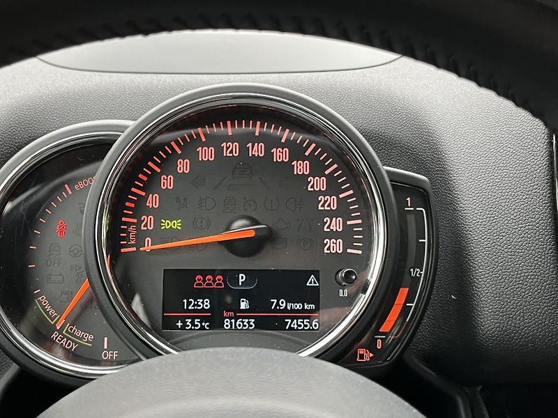 Mini Countryman (2019) COOPER SE ALL4 - fotka 25 z 37