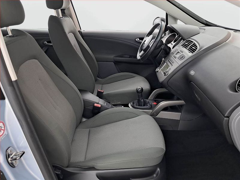 Seat Altea (2005) 1.6, po STK, za skvělou cenu - fotka 9 z 14