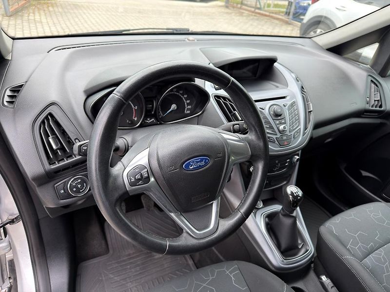 Ford B-MAX 1.5 TDCi 55 kW - fotka 12 z 14