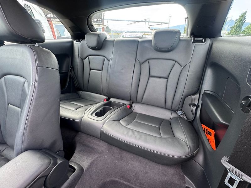 Audi A1 (2011) 1,2 TFSI 63 KW NOVÁ SPOJKA STK - fotka 38 z 50