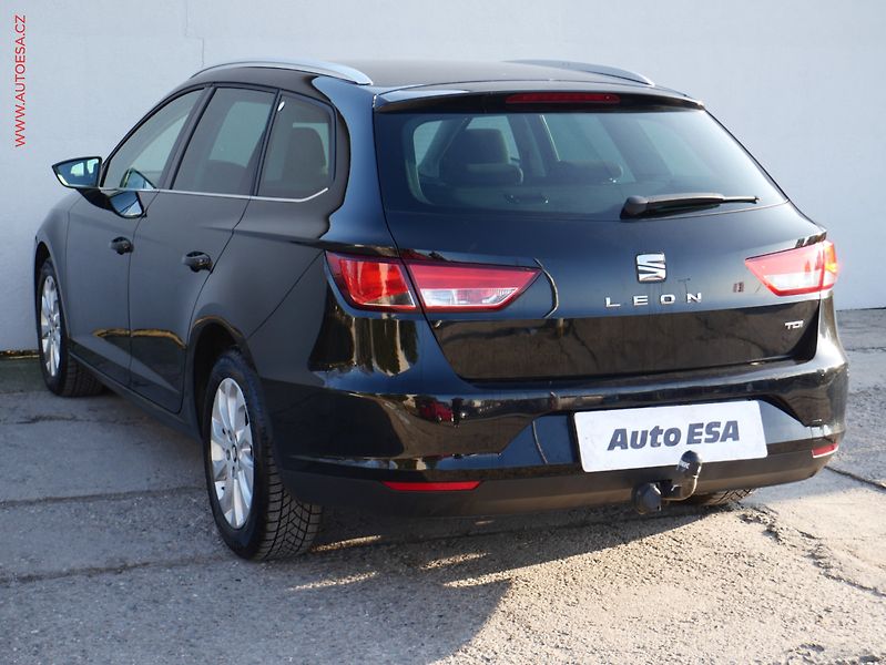 Seat Leon (2016) 1.6TDi, AC, TZ, park.čidla - fotka 4 z 20