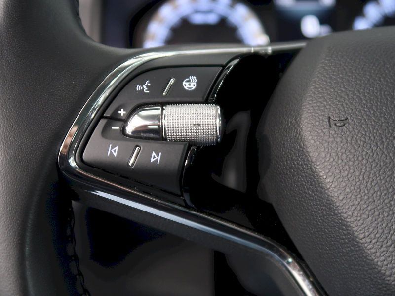 Škoda Karoq (2022) STYLE 2.0TDI 110KW - fotka 18 z 37