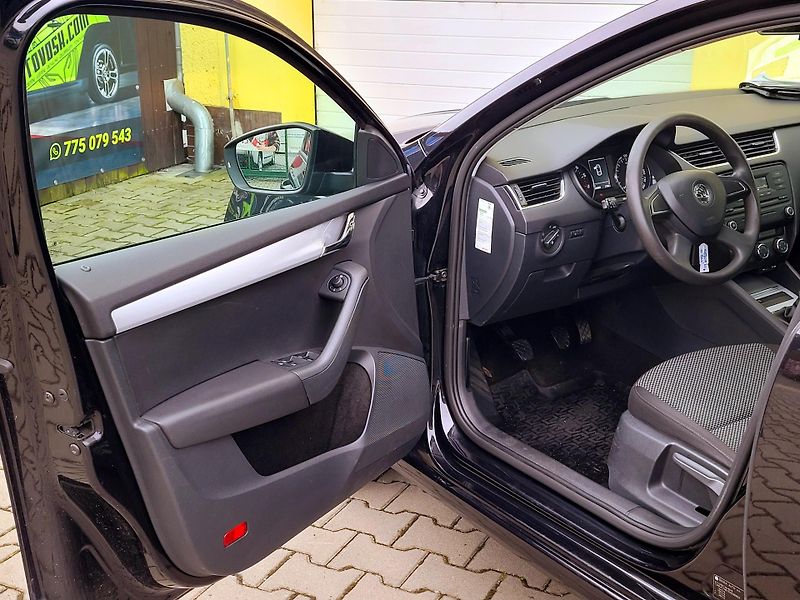 Škoda Octavia 1,4TSi SERV.KNIHA, rozvody     - fotka 29 z 48