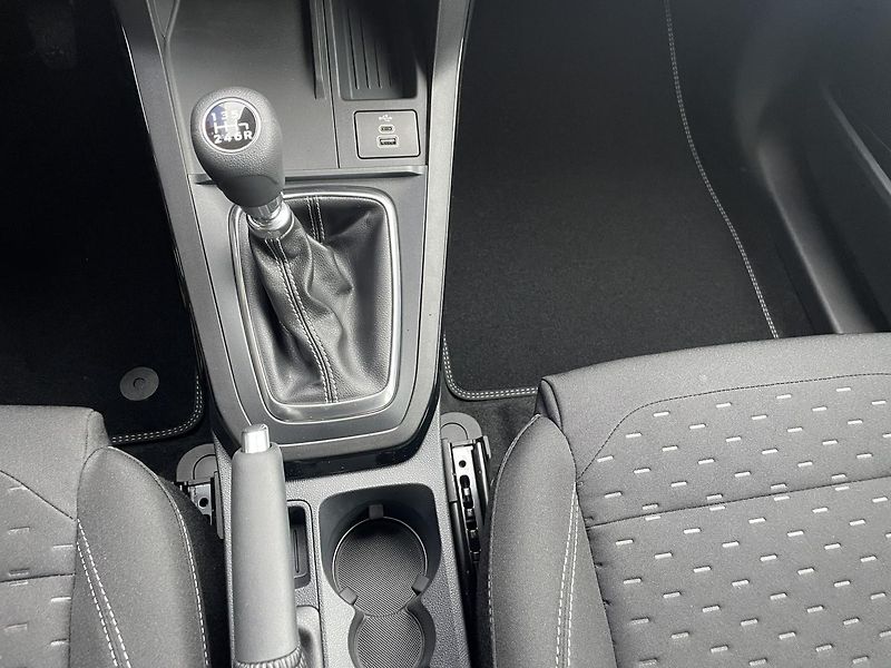 Ford Puma Titanium 1.0 EcoBoost 92kW MAN - fotka 20 z 31