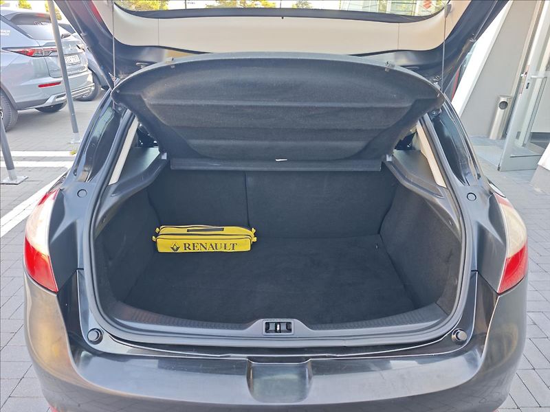 Renault Mégane 1,6 16V  Expression - fotka 12 z 20