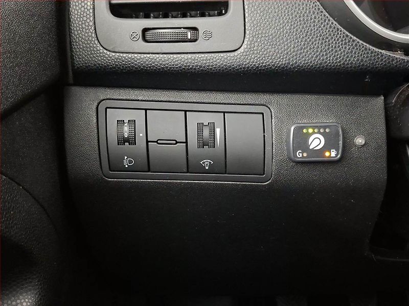 Kia Venga (2011) 1.4 CVVT, LPG, nová STK - fotka 17 z 17