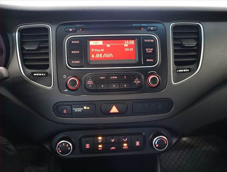 Kia Carens (2013) 1.6 GDI, ČR,1.maj, Serv.kniha - fotka 12 z 17