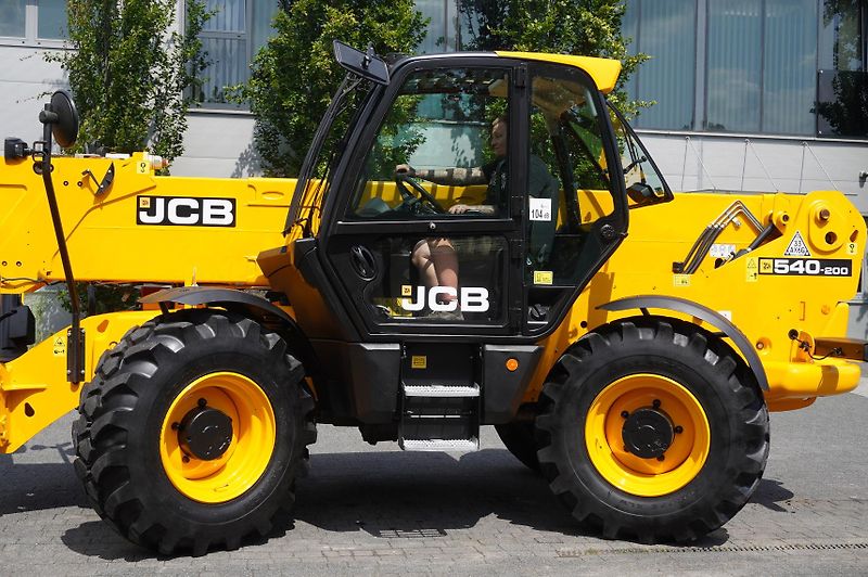 JCB (2020) 540-200 Telescopic Loader  - fotka 15 z 24