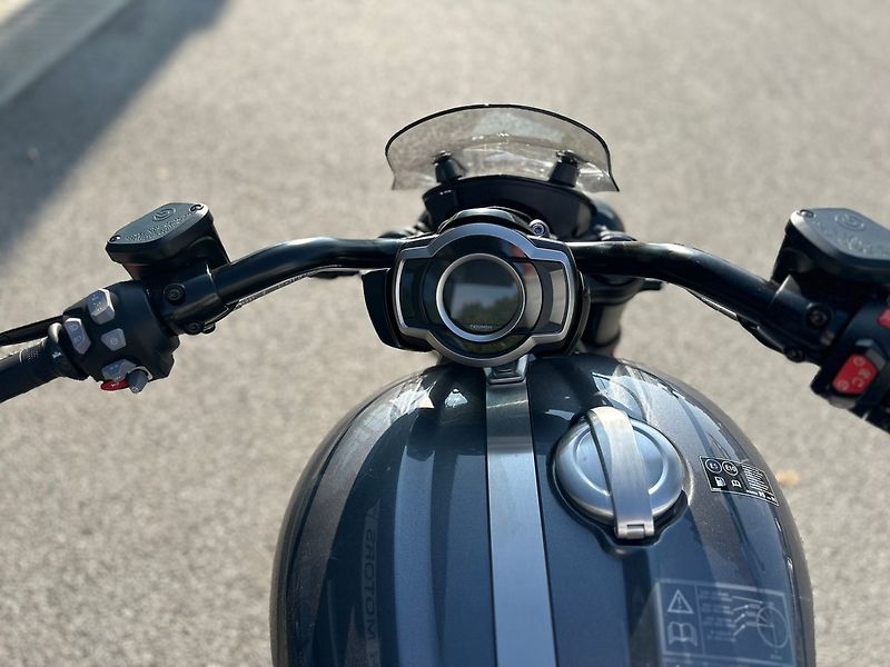 Triumph (2026) - fotka 4 z 8