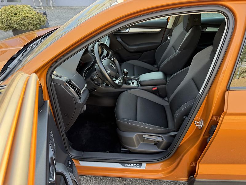 Škoda Karoq 1,5i 110kW navigace  - fotka 11 z 16