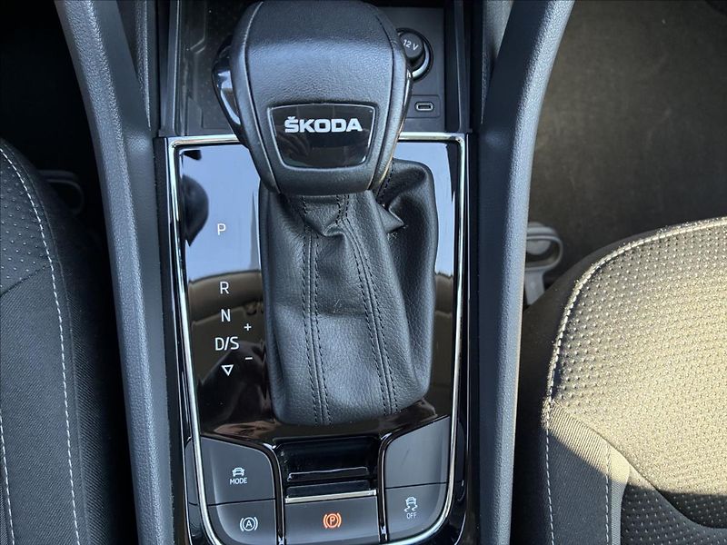 Škoda Kodiaq 2,0 TDI,EL.KUFR,MATRIX-BEAM - fotka 21 z 35
