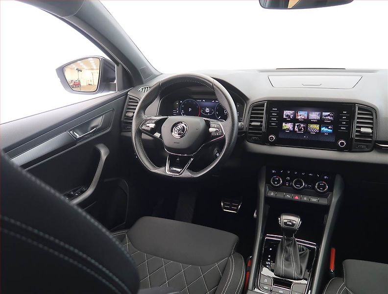 Škoda Karoq (2022) Sportline 1.5 TSI - fotka 7 z 27