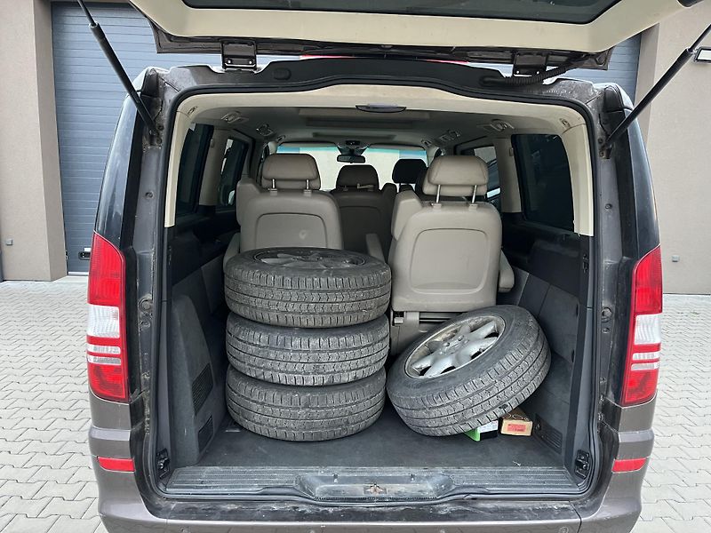 Mercedes-Benz Viano (2011) 2,2 4MATIC 120Kw - fotka 19 z 23