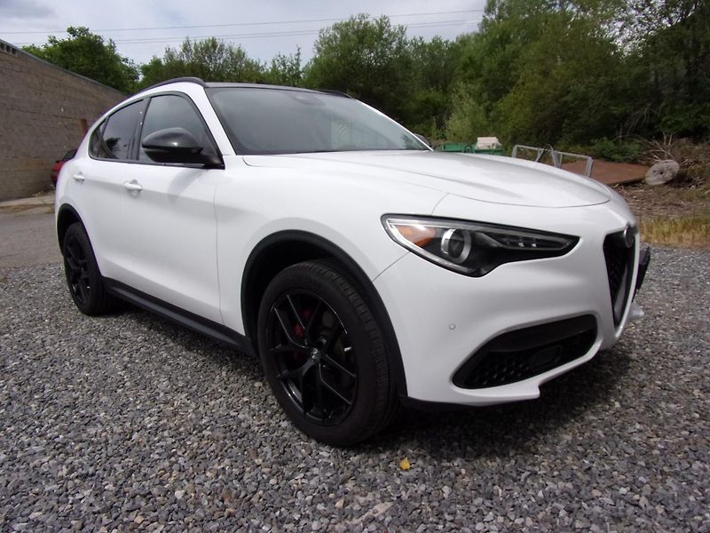 Alfa Romeo Stelvio (2020) 2.0TURBO 206kW PANORAMA VÝBAVA - fotografie inzerátu